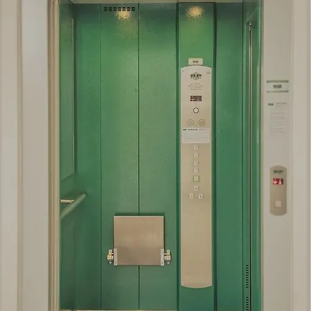 Holata 401 Apartment